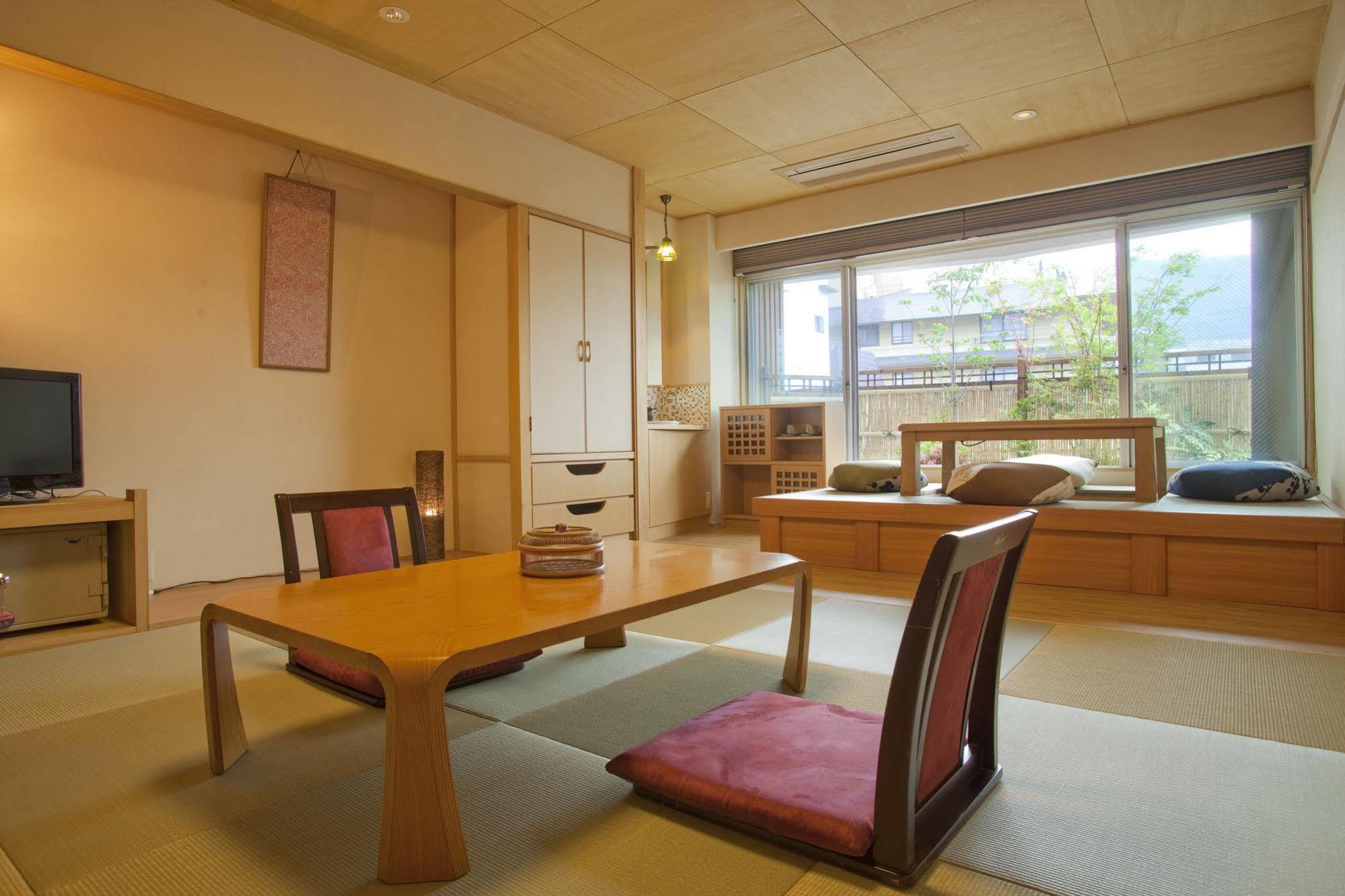 ชิบุออนเซน ซะกะเอะยะ Hotel ยามาโนะอุจิ ภายนอก รูปภาพ